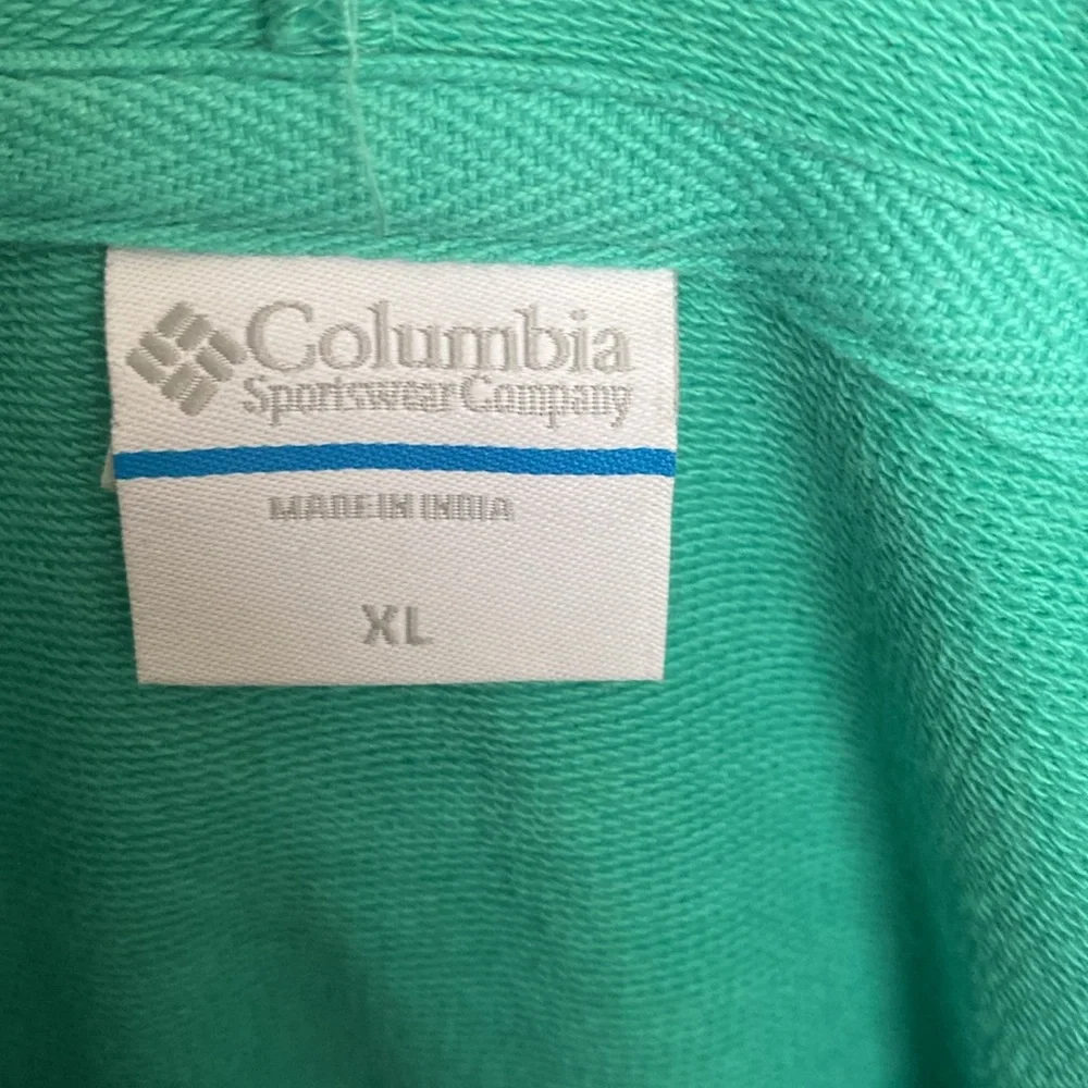 Gently used XL zip up hoodie - Picture 3 of 3